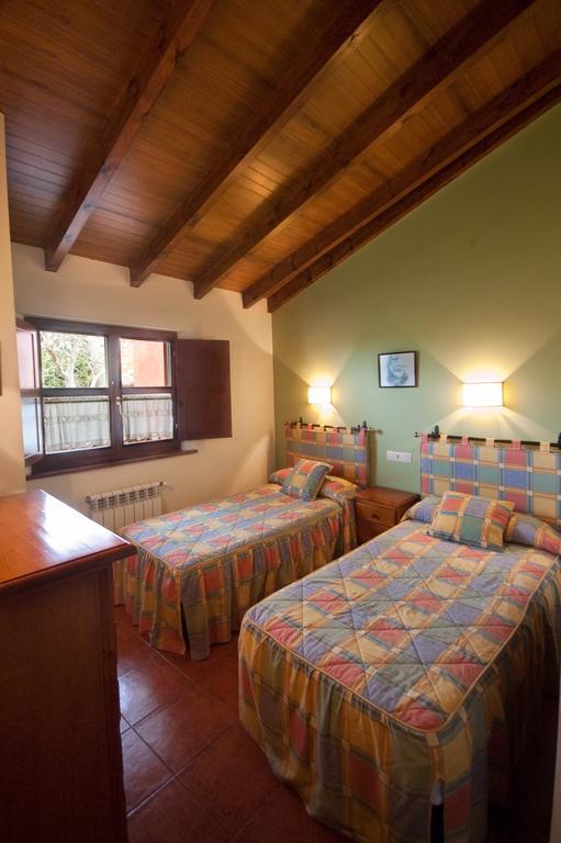 Apartamentos El Cueto De Los Collado Villanueva de Pria Buitenkant foto