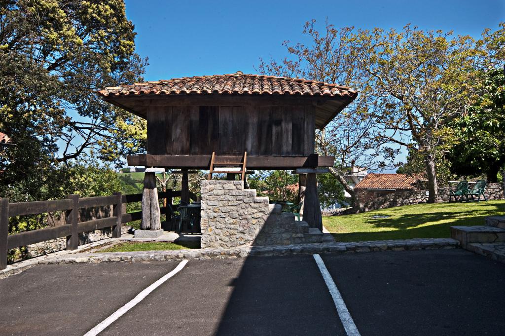 Apartamentos El Cueto De Los Collado Villanueva de Pria Buitenkant foto